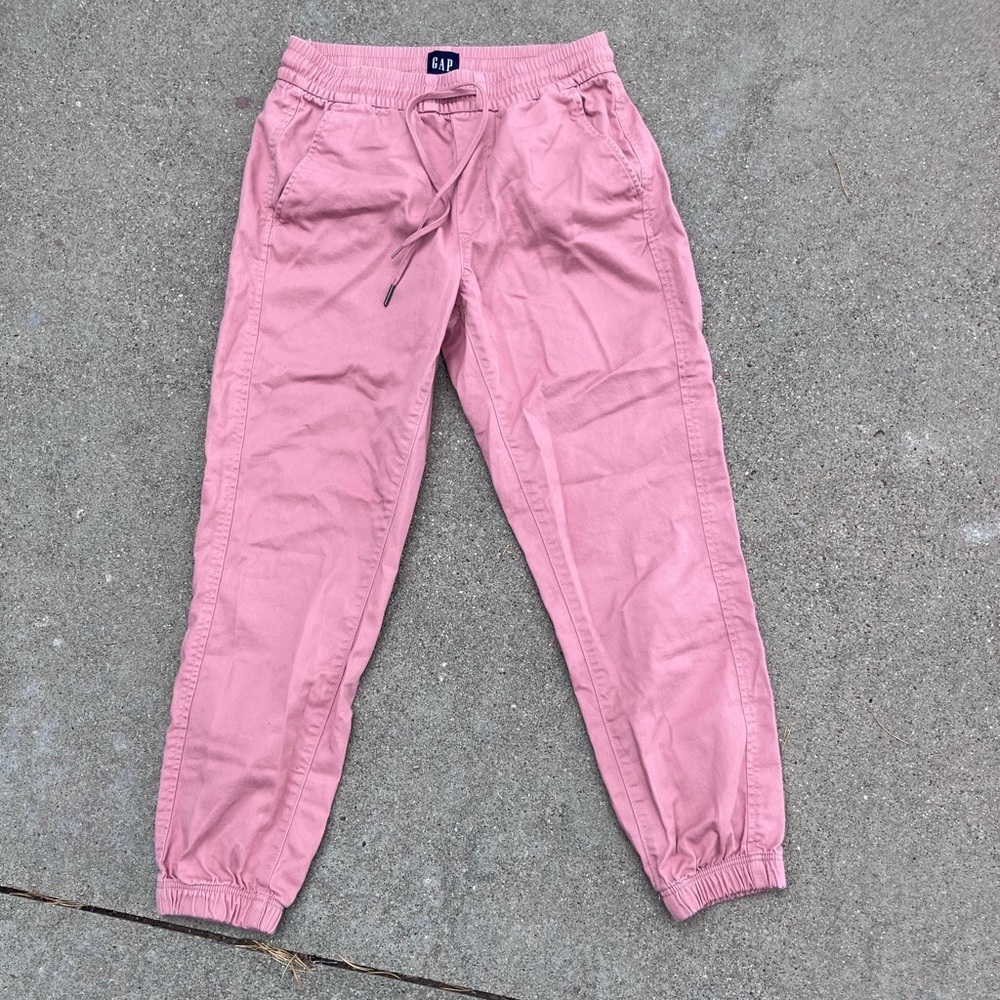 GAP dress pants. Super cute and in GREAT condition
